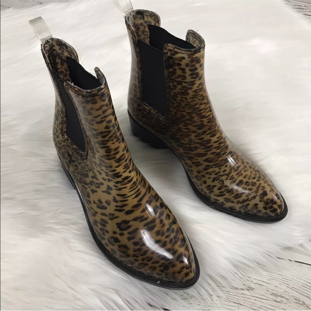 Jeffrey Campbell Stormy Rain Boots ANIMAL Print - Picture 6 of 8